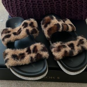 cheeta print slides